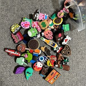 SET OF 10 Jibbitz for Crocs